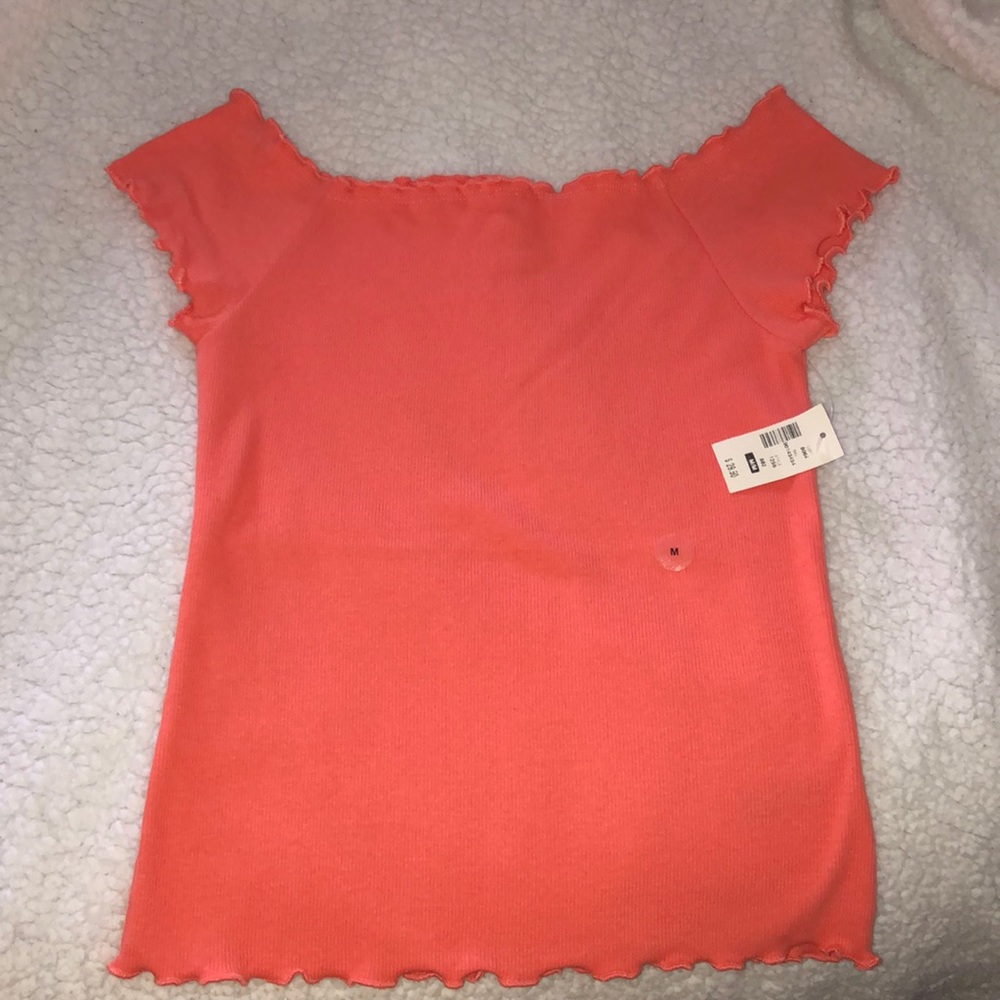 Aeropostale Off the Shoulder Lettuce-Edge Top